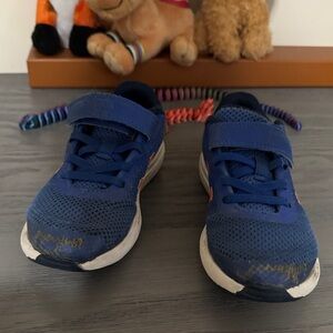 Under Armour Blue and Orange Athletic Shoes